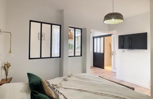 Le Pharo Apartment | - - - Maison ŪMA - - - Wifi, Mer et Centre