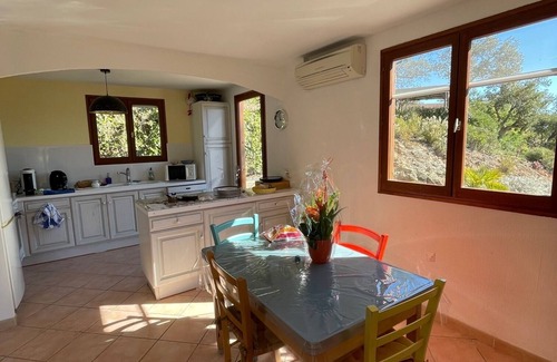Le Muy House | Maison 4 à 6 Personnes Avec Piscine Privée