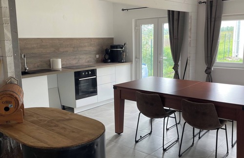 Villers-les-Pots House | Maison 6-8 Personnes Avec Jeux et Jaccuzi Gonflable - Nahleo Chalet