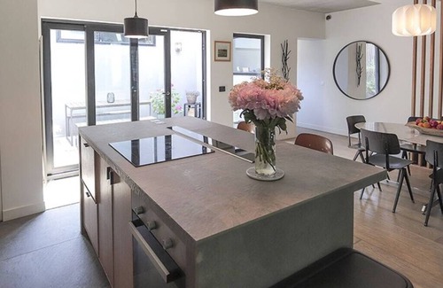 Les Lilas House | Maison 8 Couchages Grand Paris Avec Jardin