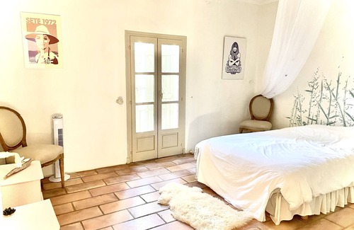 Aimargues Bed & Breakfast | Maison Antonia Guest house