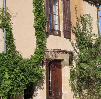 Saint-Macaire House | Maison atypique dans cité médiévale