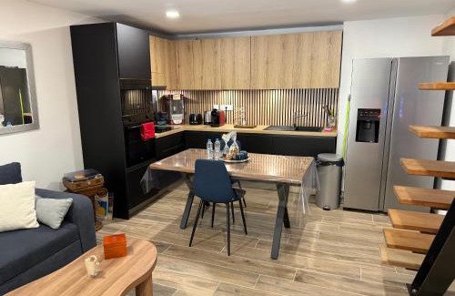 Monticello House | Maison avec Jardin Privé - Monticello