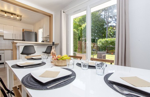 Fosses House | Maison Avec Parking Gratuit, Babyfoot & Jeux. Proche Parc Astérix et CDG !