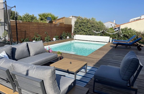 LHoumeau House | Maison Avec Piscine et Jacuzzi La Rochelle