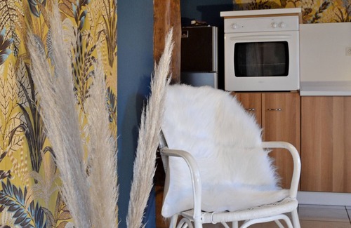 Curvalle House | Maison axe Albi-millau au Bord de l 'eau Proche Vallée du Tarn Avec Terrasse