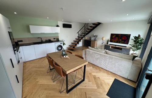 Pledran House | Maison bretonne en pierre rénovée