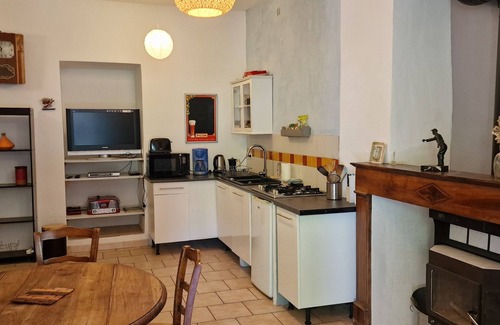 Lasalle Apartment | Maison Cévenole village-calme-fresh-nature-river