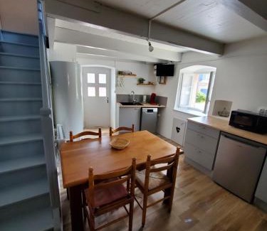 Cerzat House | Maison campagne près de la rivière