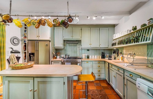 Lauzerte Villa | Maison Catalpa - Seven Bedroom Villa, Sleeps 18