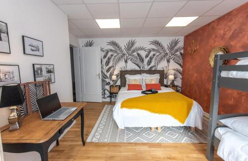 Illkirch-Graffenstaden Villa | Maison Chaleureuse avec parking gratuit sur place
