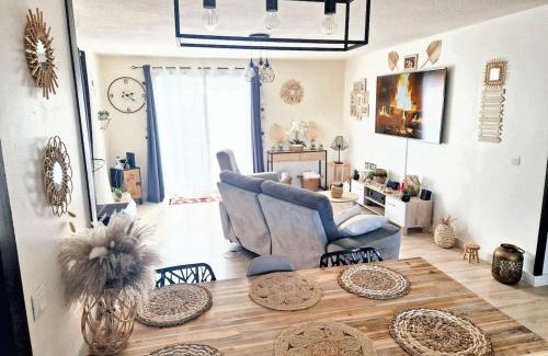 Forcalquier House | Maison chaleureuse à Forcalquier avec magnifique terrasse