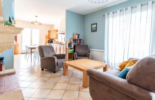 Gujan-Mestras House | Maison chaleureuse 3* à deux pas de la plage