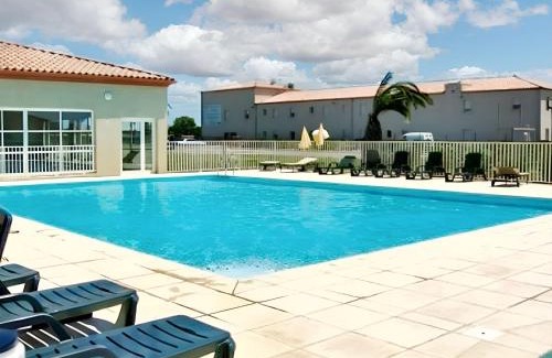 Gallargues-le-Montueux House | Maison charmante à Gallargues-le-Montueux avec piscine partagée