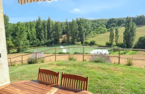 Molieres House | Maison charmante à Molières avec vue sur le lac