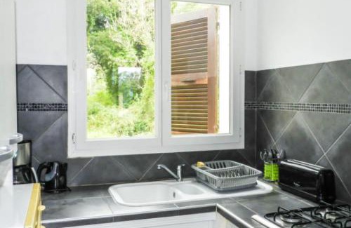 San-Nicolao House | Maison charmante à San-Nicolao avec piscine partagée