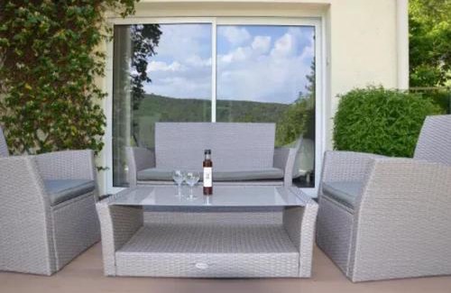 Robiac-Rochessadoule House | Maison charmante avec piscine et jardin à Robiac-Rochessadoule