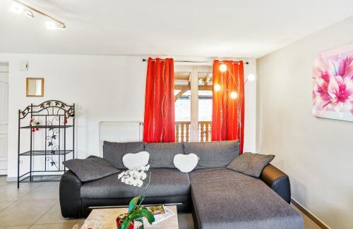 Stotzheim House | Maison charmante avec jardin à Stotzheim | Climatisation incluse