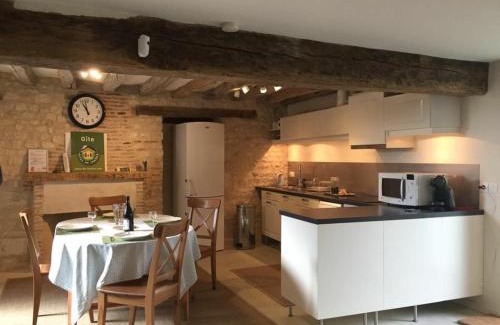 Beaune-la-Rolande House | Maison charmante rénovée avec jardin près de Fontainebleau et de la forêt d'Orléans - FR-1-590-114