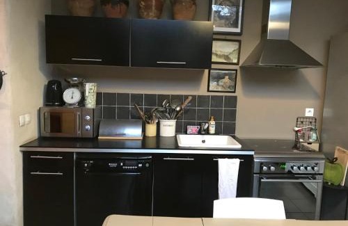 Jarnioux House | Maison complète "chez Fanny" 2 chambres 3 lits 4 personnes