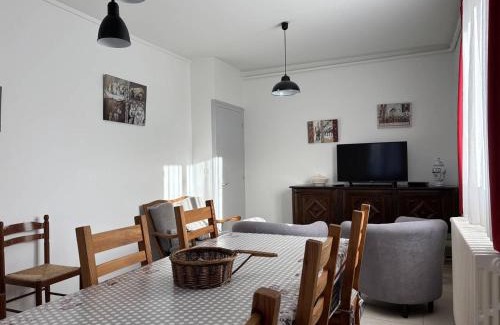 Villard-de-Lans House | Maison confortable à Villard-de-Lans - 8 couchages, WiFi, parking gratuit, proche des pistes et du centre. - FR-1-548-5