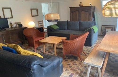 Locmaria House | Maison cosy à Locmaria, 6 pers, 1 km plage, grand jardin, animaux ok - FR-1-418-256