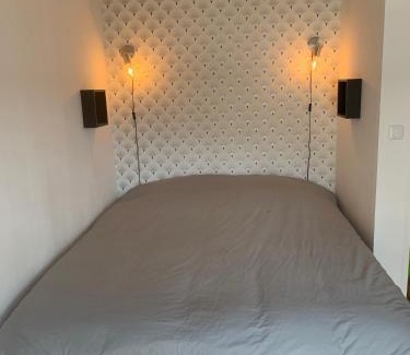 Eymet House | Maison cosy cœur de bastide+ cour + vue sur toits