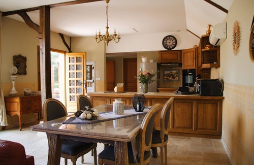 Fromonville House | Maison Cosy I Terrasse Privée