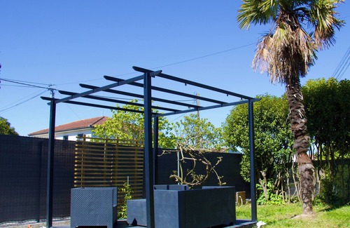 Labarthe-sur-Leze House | Maison Cosy: Petanque, table soccer & table tennis!