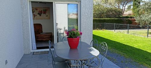 Le Sequestre House | Maison cosy tout confort dans un cadre de verdure