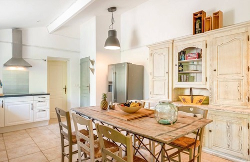Saint-Seurin-de-Prats Villa | Maison Des Saveurs - Two Bedroom Villa, Sleeps 4