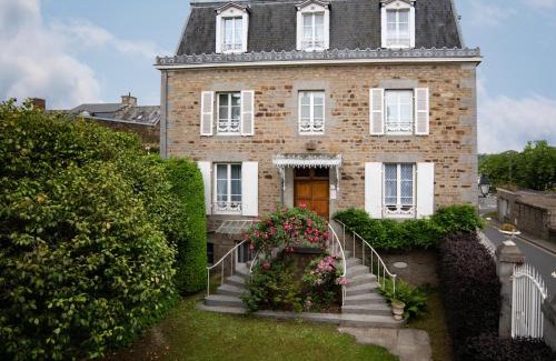 Ducey Bed & Breakfast | Maison d'hôtes de charme La Rose de Ducey près du Mont Saint Michel