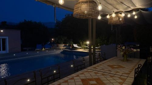 Nans-les-Pins House | Maison d'hôtes Hippone