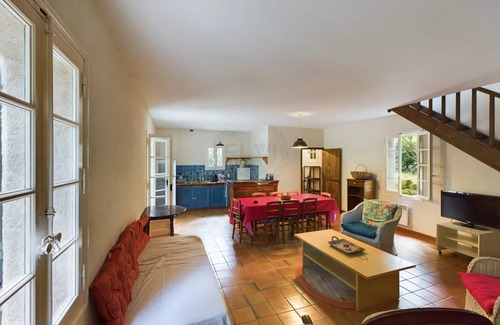 Les Brugassieres House | maison dans la petite Prairie