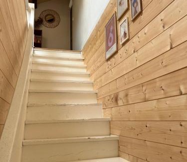 Lacquy House | Maison dans les bois