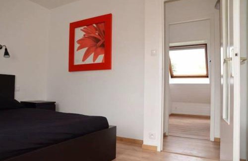 Plouvien House | Maison dans son écrin de verdure