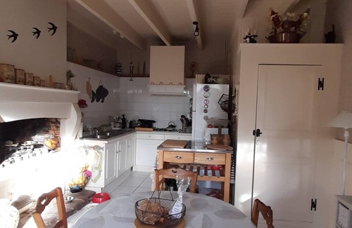 Saint-Coulomb House | Maison de Campagne en Bord de Mer, à 5 Minutes à Pied
