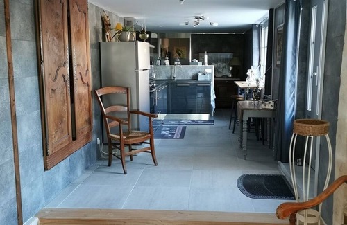 Frozes House | Maison de Campagne 20 mn de Poitiers Idéale en Couple ou en Famille Ouverture