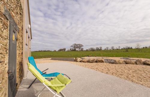 Nort-sur-Erdre House | Maison de Campagne au Calme avec Terrasse, 3 Chambres - FR-1-306-1300