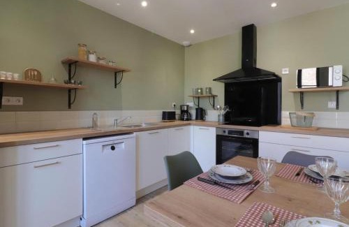 Le Mele-sur-Sarthe House | Maison de charme tout compris pour familles, proche loisirs - FR-1-497-252