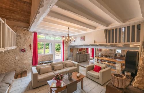 Limeyrat House | Maison De Charme Avec Sa Piscine