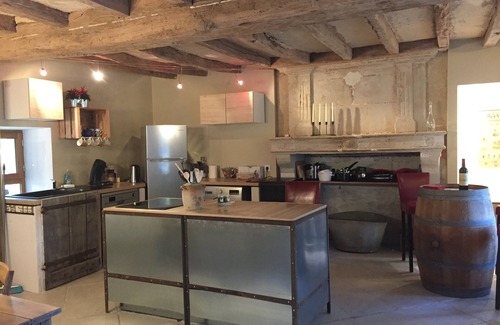 Cersay House | Maison de Charme à la Campagne. 50 Minutes du Puy du Fou!