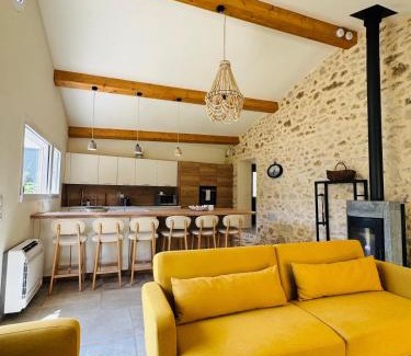 Saint-Paul-Les-Durance Villa | Maison de charme - Jardin - Parking - Proche CEA Cadarache - ITER