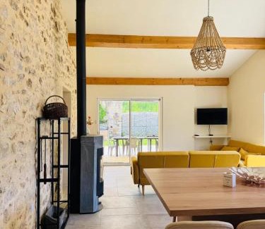 Saint-Paul-Les-Durance Villa | Maison de charme - Jardin - Parking - Proche CEA Cadarache - ITER