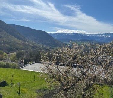 La Motte-d'Aveillans Apartment | Maison de la nature