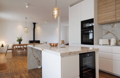 Saint-Guenole House | Maison de Vacances à Saint Guénolé, Quelques Minutes de la Torche