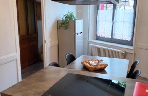 Cuiseaux House | Maison de village au calme 4 chambres