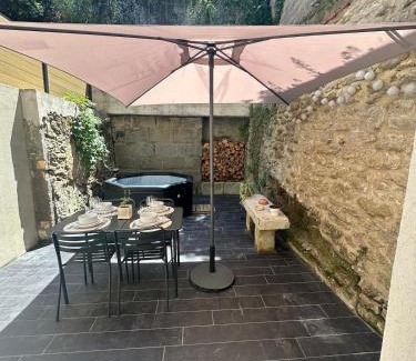 Barbentane House | Maison de village avec spa