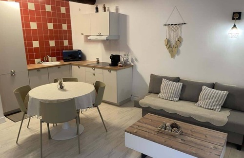 Portiragnes House | Maison de Village Portiragnes