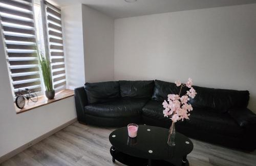 Longnes House | Maison de Ville à 40 km de Paris